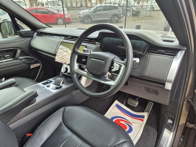 2025 Land Rover Range Rover