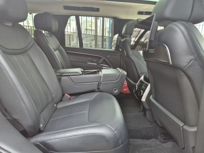 2025 Land Rover Range Rover