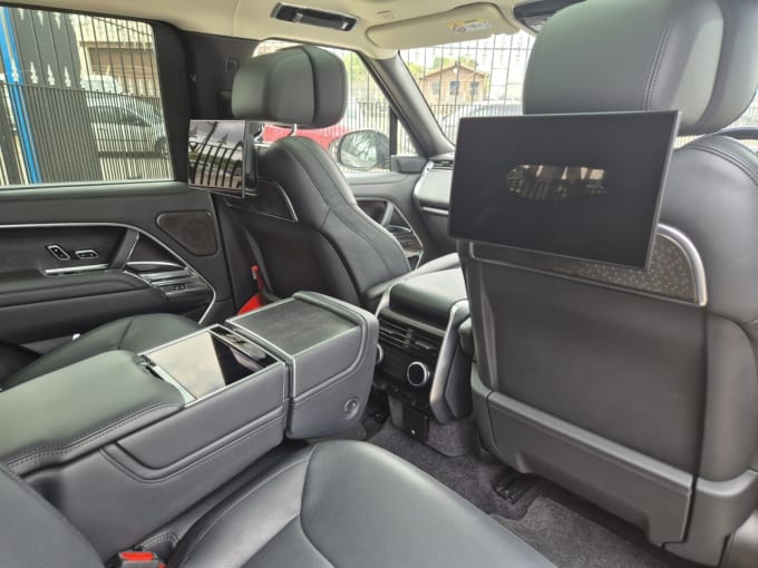 2025 Land Rover Range Rover