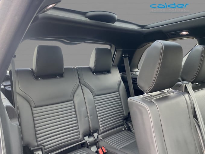 2025 Land Rover Discovery