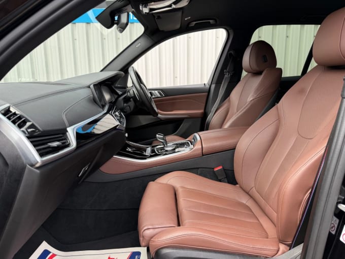 2025 BMW X5