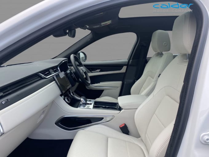 2025 Jaguar F-pace