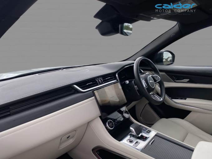 2025 Jaguar F-pace