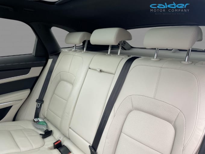 2025 Jaguar F-pace