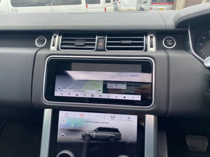 2025 Land Rover Range Rover