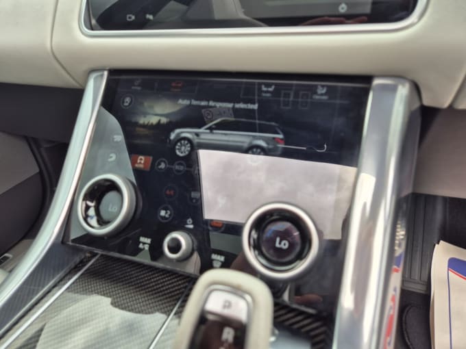 2025 Land Rover Range Rover Sport