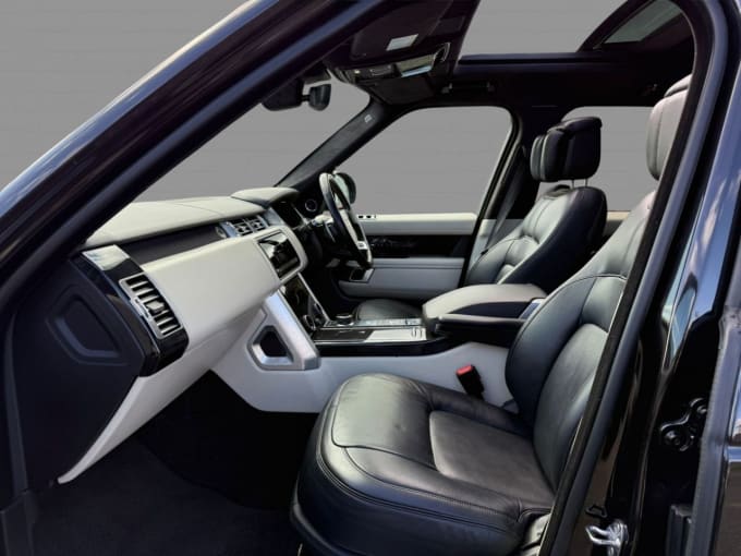 2025 Land Rover Range Rover