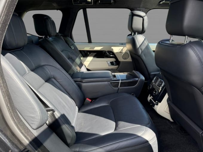 2025 Land Rover Range Rover