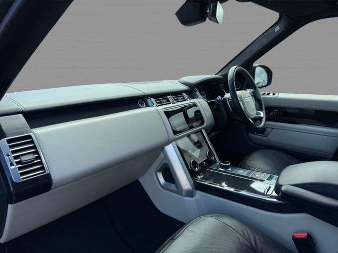 2025 Land Rover Range Rover
