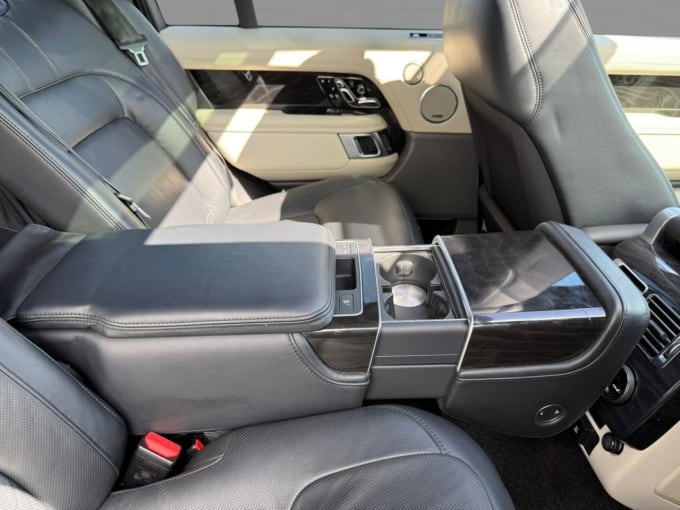 2025 Land Rover Range Rover