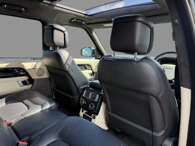 2025 Land Rover Range Rover