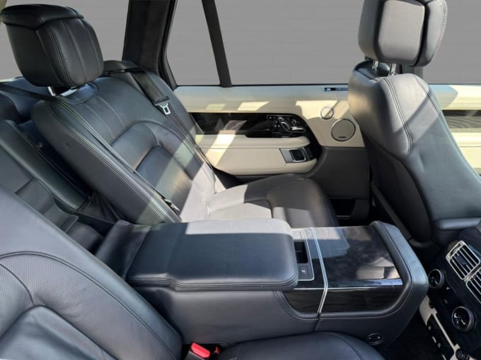 2025 Land Rover Range Rover