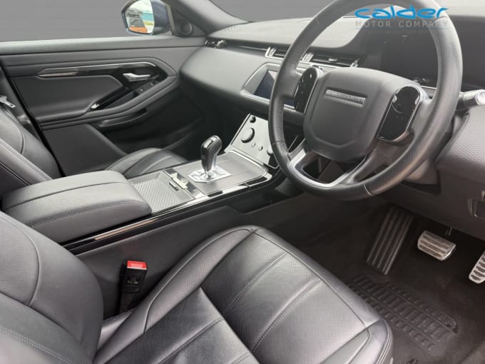2025 Land Rover Range Rover Evoque