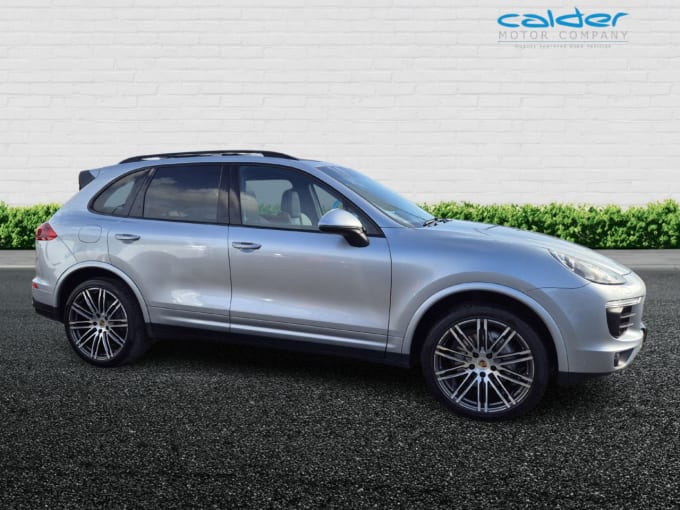 2025 Porsche Cayenne