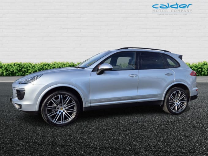 2025 Porsche Cayenne