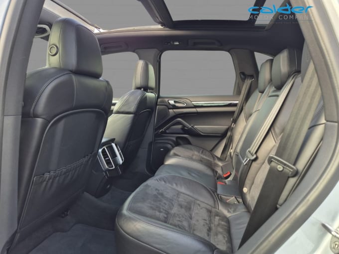 2025 Porsche Cayenne