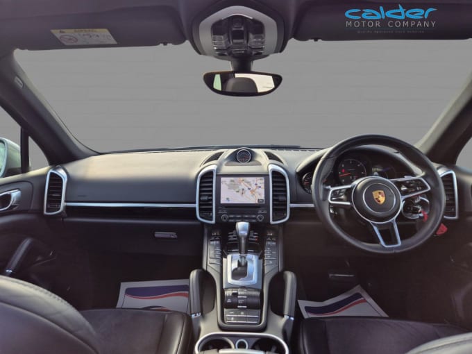 2025 Porsche Cayenne