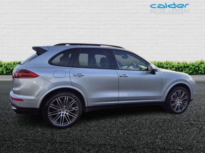 2025 Porsche Cayenne