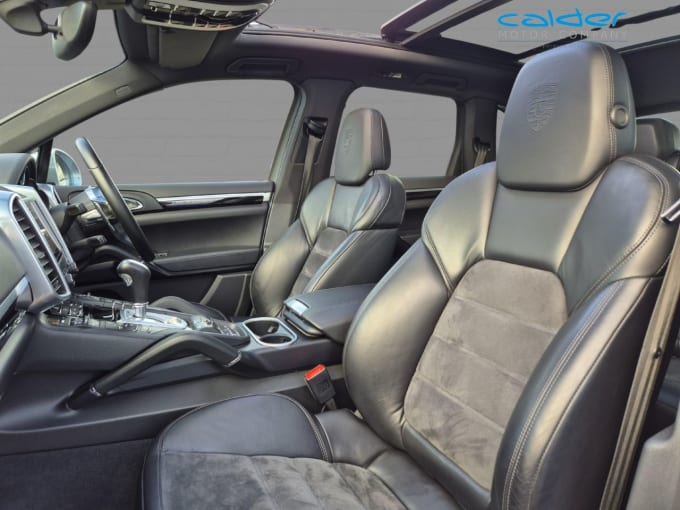 2025 Porsche Cayenne
