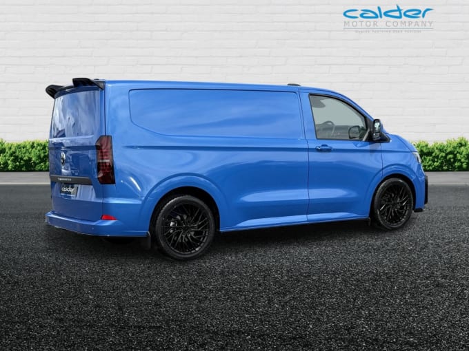 2025 Volkswagen Transporter