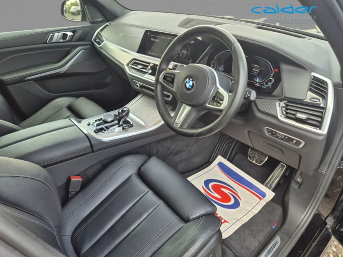 2025 BMW X5