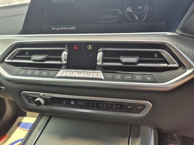 2025 BMW X5