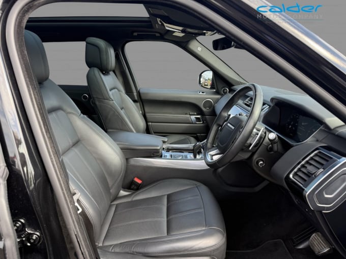 2025 Land Rover Range Rover Sport