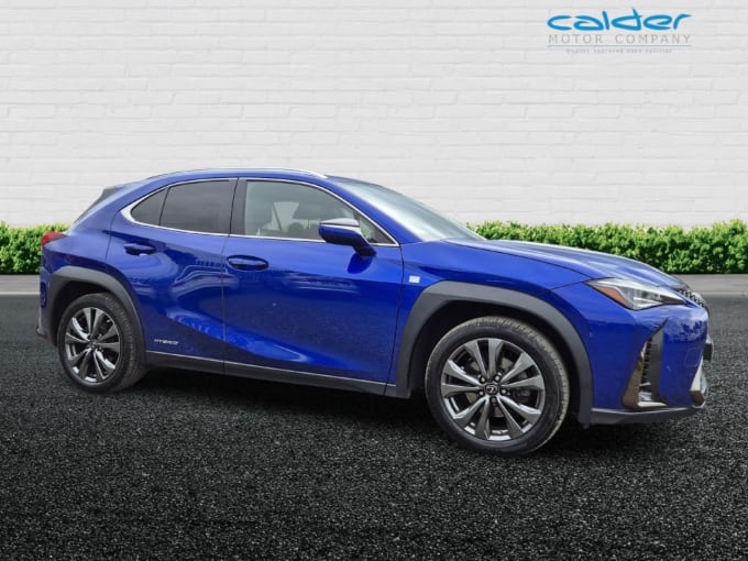 2025 Lexus Ux