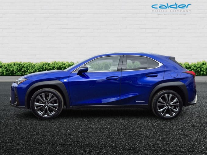 2025 Lexus Ux