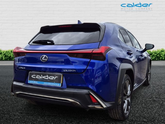 2025 Lexus Ux