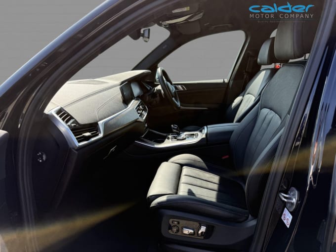 2025 BMW X5