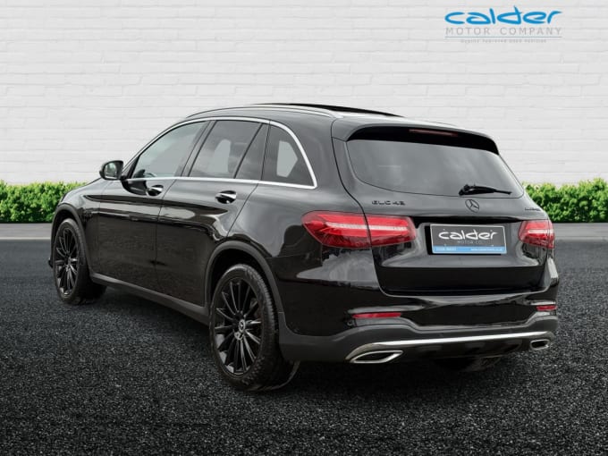 2025 Mercedes-benz Glc