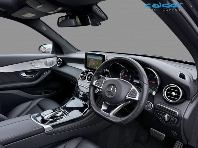 2025 Mercedes-benz Glc