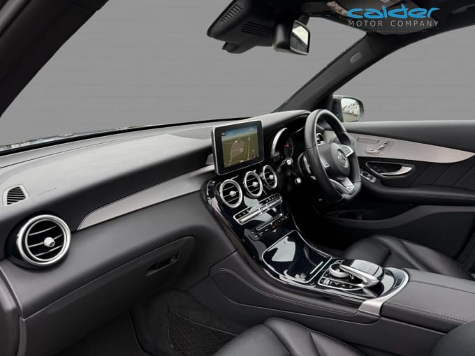 2025 Mercedes-benz Glc