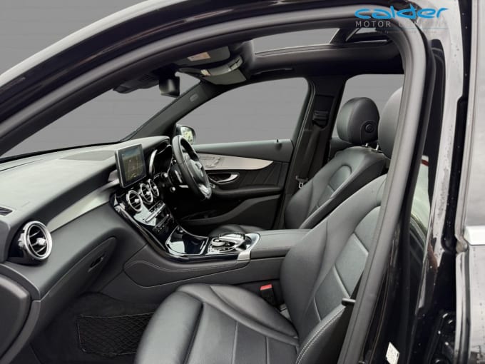 2025 Mercedes-benz Glc