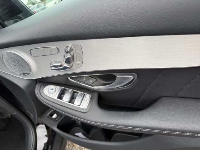 2025 Mercedes-benz Glc