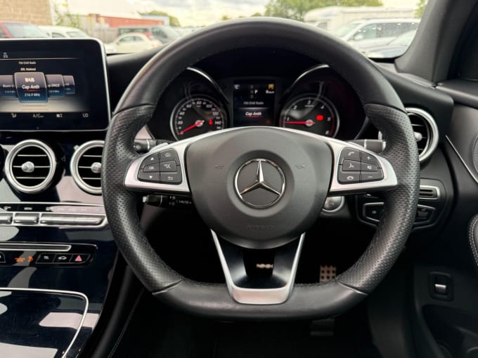 2025 Mercedes-benz Glc
