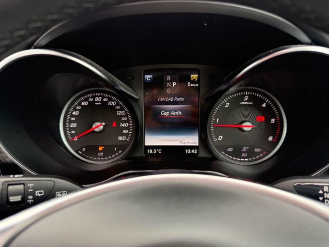 2025 Mercedes-benz Glc
