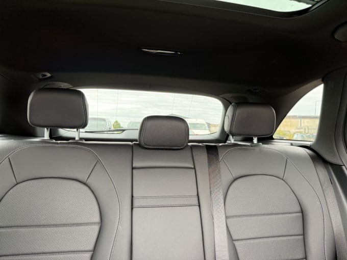 2025 Mercedes-benz Glc
