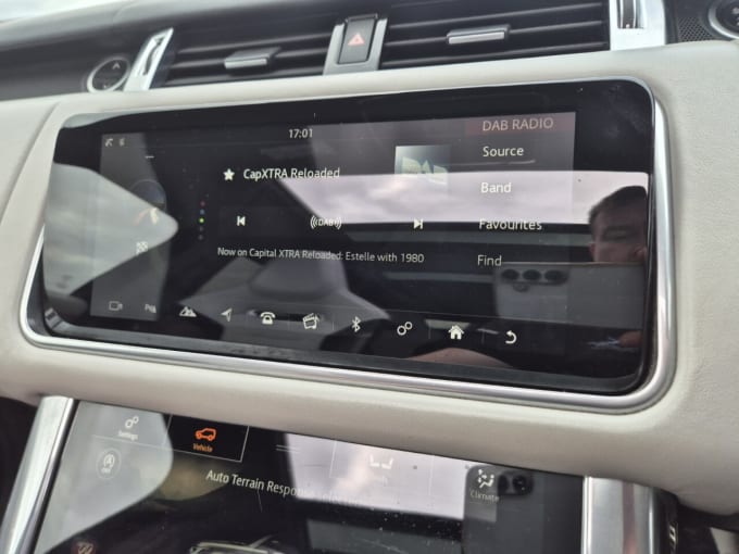 2025 Land Rover Range Rover Sport