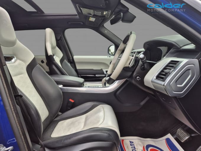 2025 Land Rover Range Rover Sport