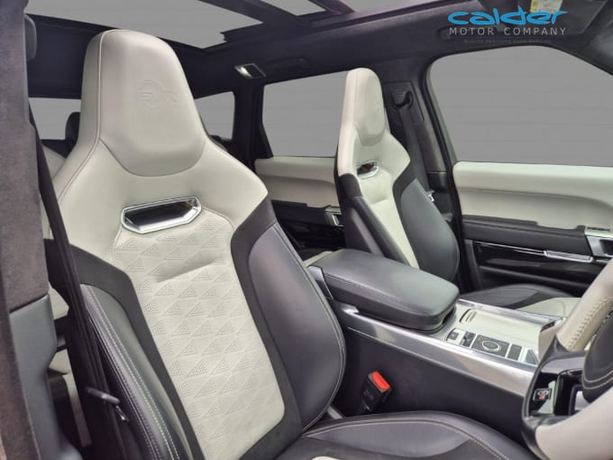 2025 Land Rover Range Rover Sport