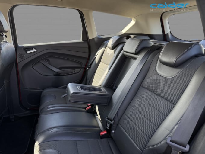 2025 Ford Kuga