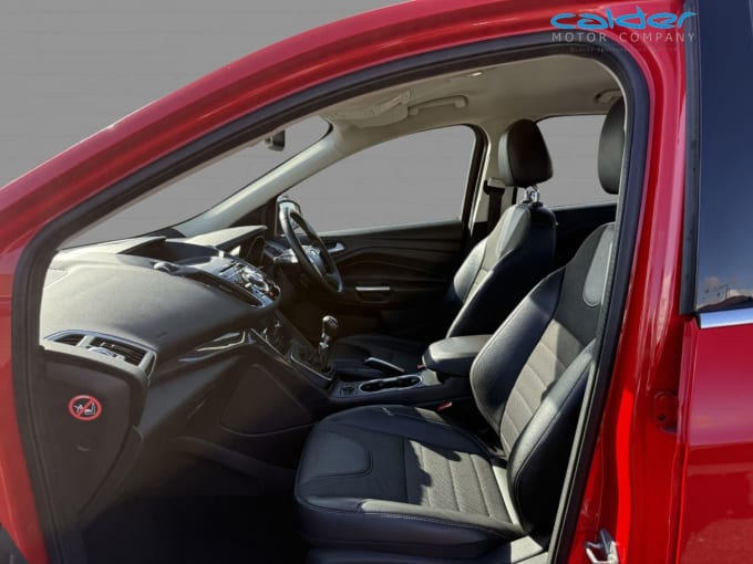 2025 Ford Kuga