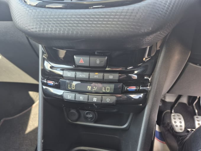 2017 Peugeot 2008
