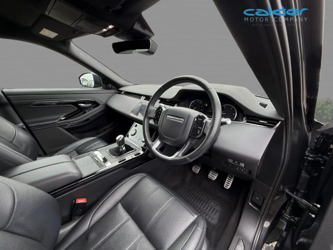 2025 Land Rover Range Rover Evoque