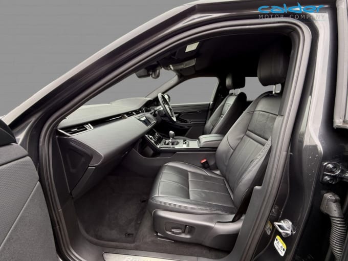 2025 Land Rover Range Rover Evoque
