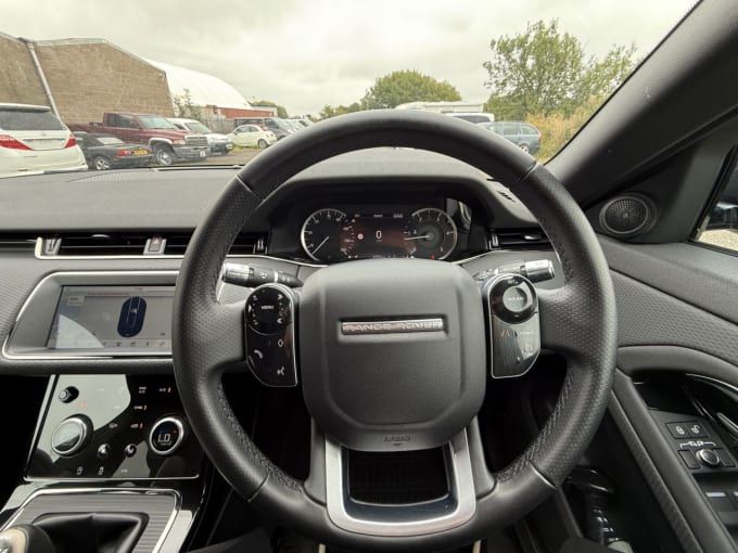 2025 Land Rover Range Rover Evoque