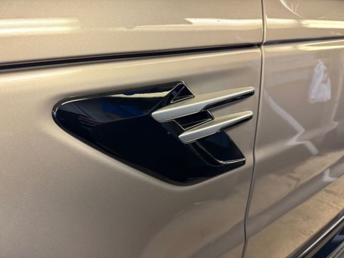 2025 Land Rover Range Rover Sport