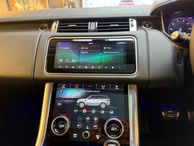 2025 Land Rover Range Rover Sport